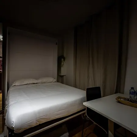 G # # 2people # Voltaire # Stambroise Appartement